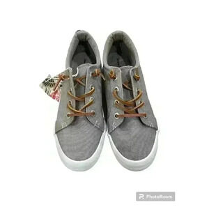 Tommy bahama grey slip on sneakers Sz 9 NWT